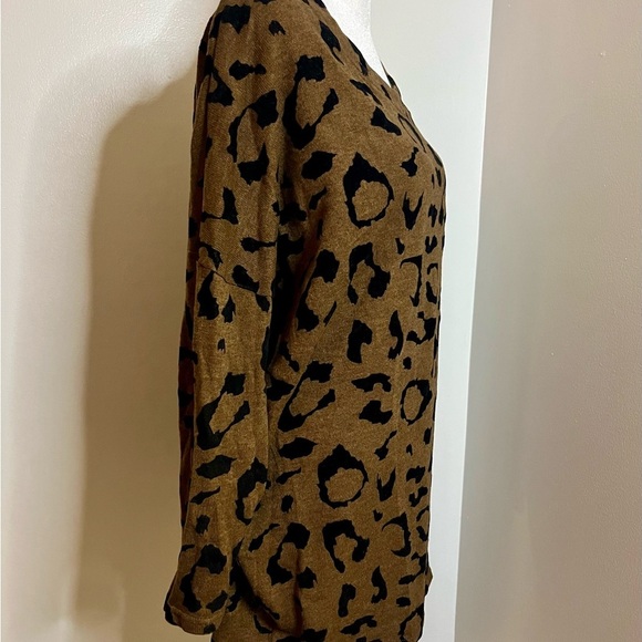 By Chocolate Leopard Print 3/4 sleeve  Sweater – Size L - Picture 3 of 5
